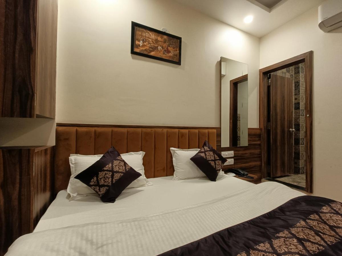 Hotel Vrinda Inn Udaipur Dış mekan fotoğraf