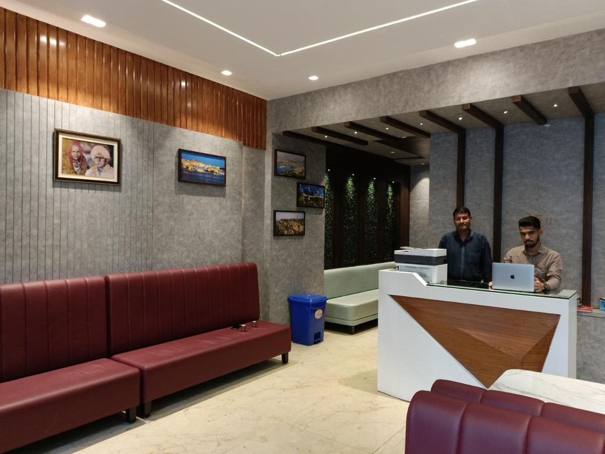 Hotel Vrinda Inn Udaipur Dış mekan fotoğraf