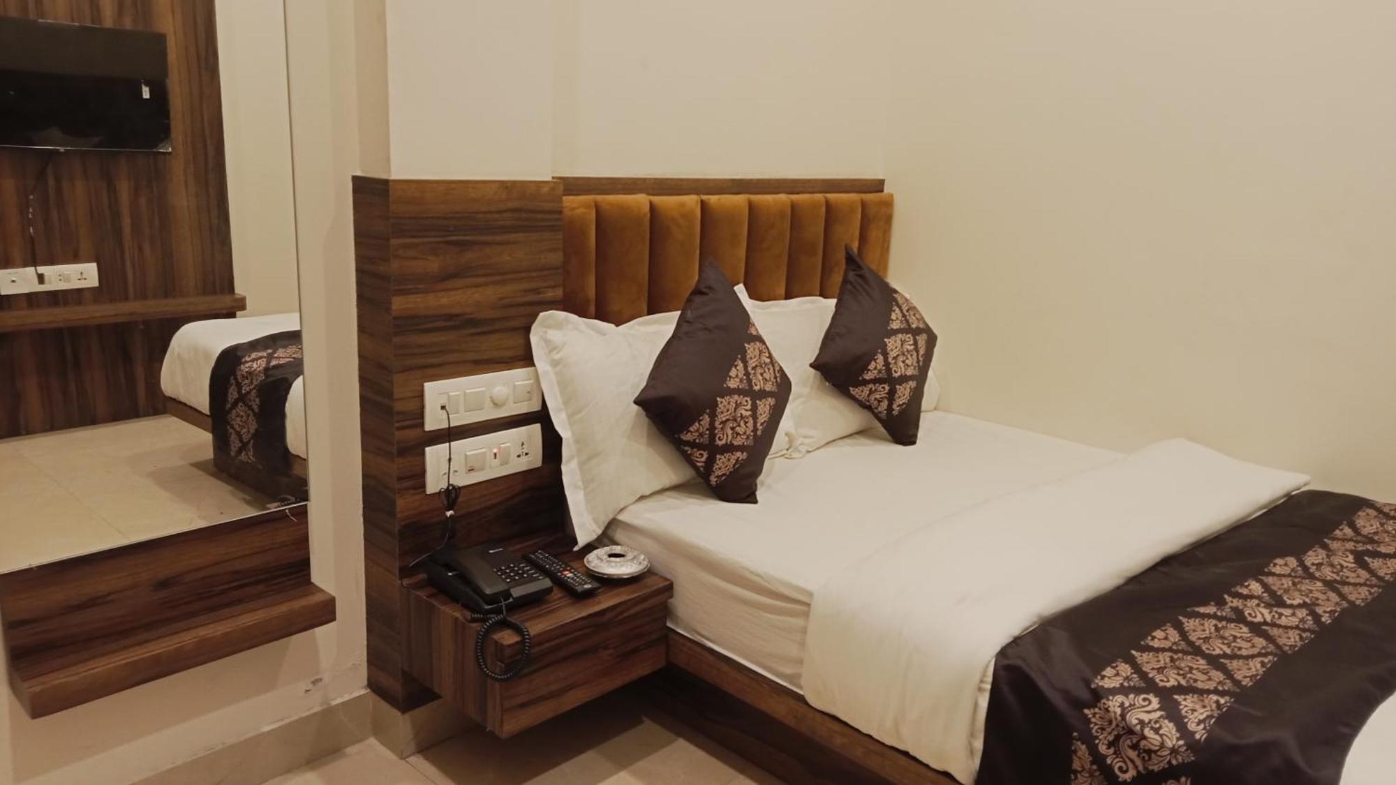 Hotel Vrinda Inn Udaipur Dış mekan fotoğraf